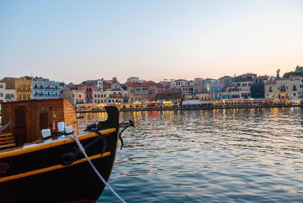 History & Culture In Old Town Chania 干尼亞 外观 照片