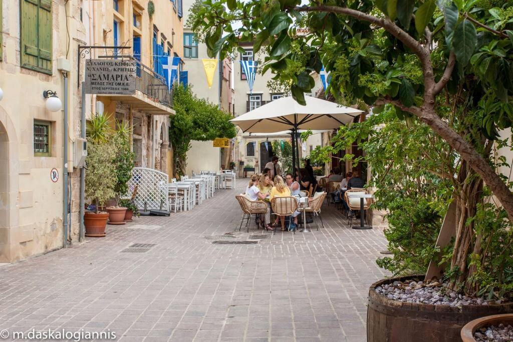 History & Culture In Old Town Chania 干尼亞 外观 照片